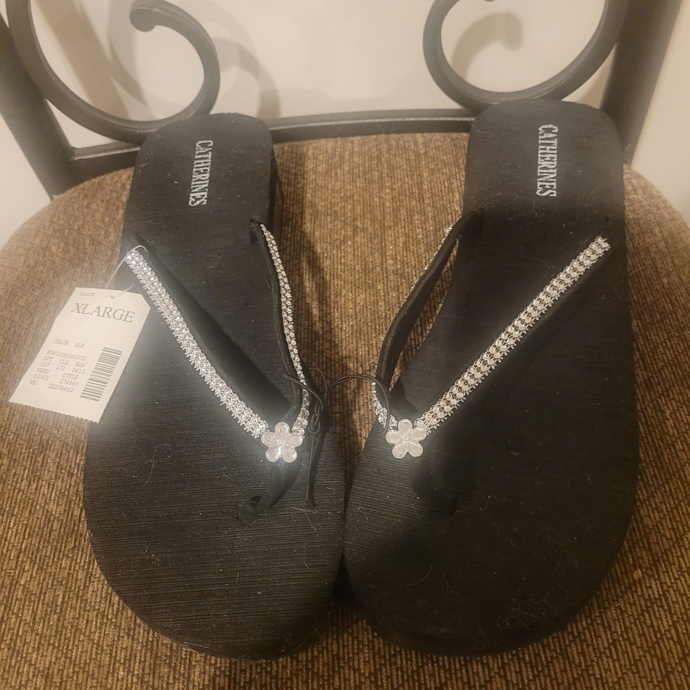 Catherine's Rhinestone Black Raised Back 1" Platform Sandals XL NWT